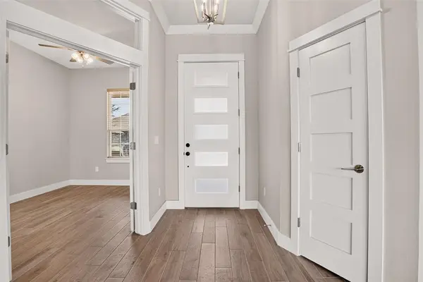 8517 NW 109th TER, Oklahoma City, OK 73162