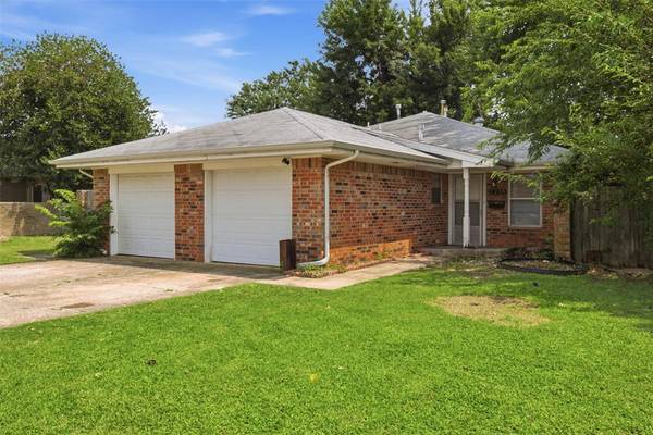 2240 Donna DR #2238 and 2240, Norman, OK 73071