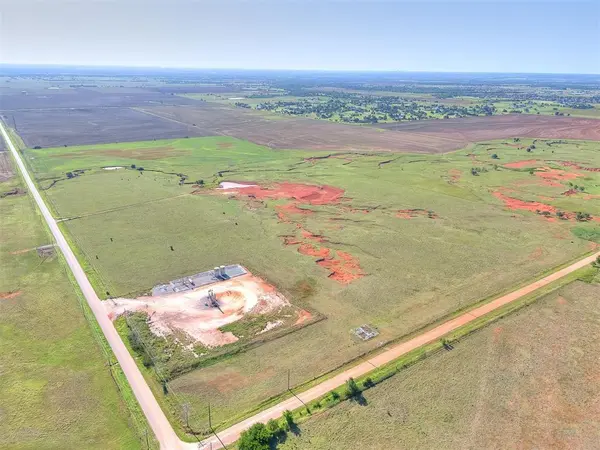 Cemetery Road and Apache Road RD, Piedmont, OK 73078