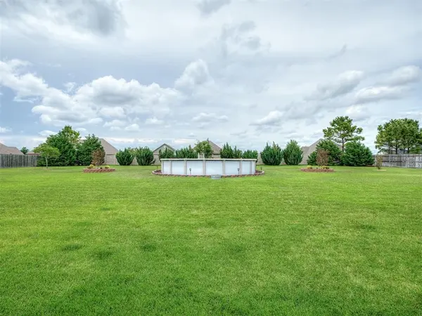6901 SW 92nd ST, Oklahoma City, OK 73169