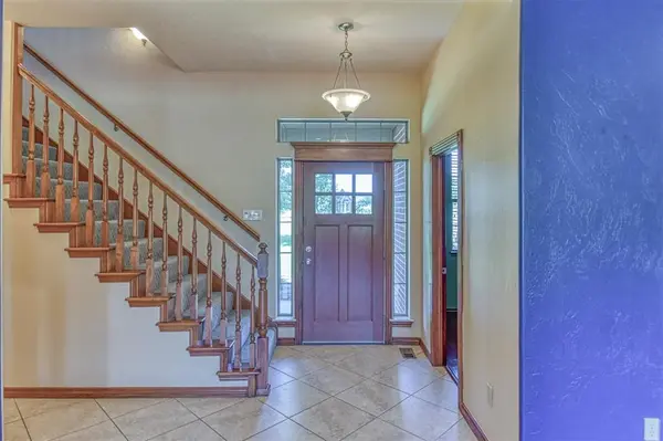 3853 Deer Brook TRL, Piedmont, OK 73078