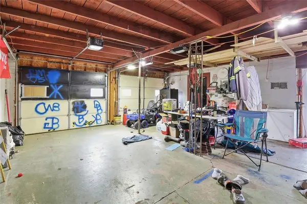 330 N Bailey ST, Hobart, OK 73651
