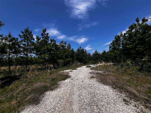 62 BR Johnson RD, Broken Bow, OK 74728