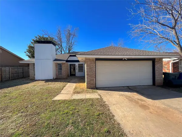 1017 S Neptune ST, Edmond, OK 73003