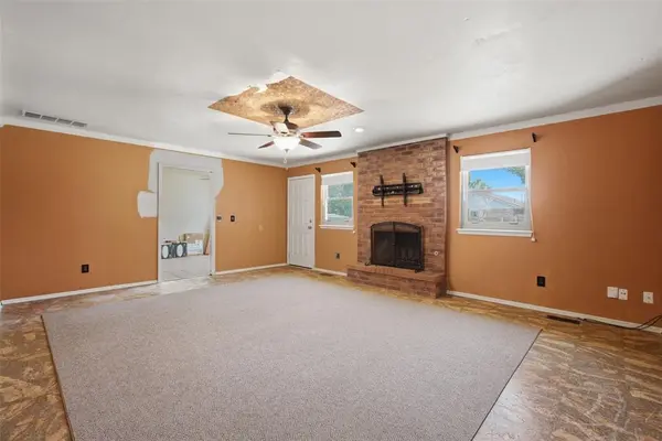 1018 W Windsor WAY, Mustang, OK 73064