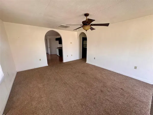 107 N Highland ST, Seminole, OK 74868
