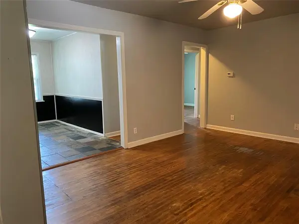 8 W Pulaski ST, Shawnee, OK 74804