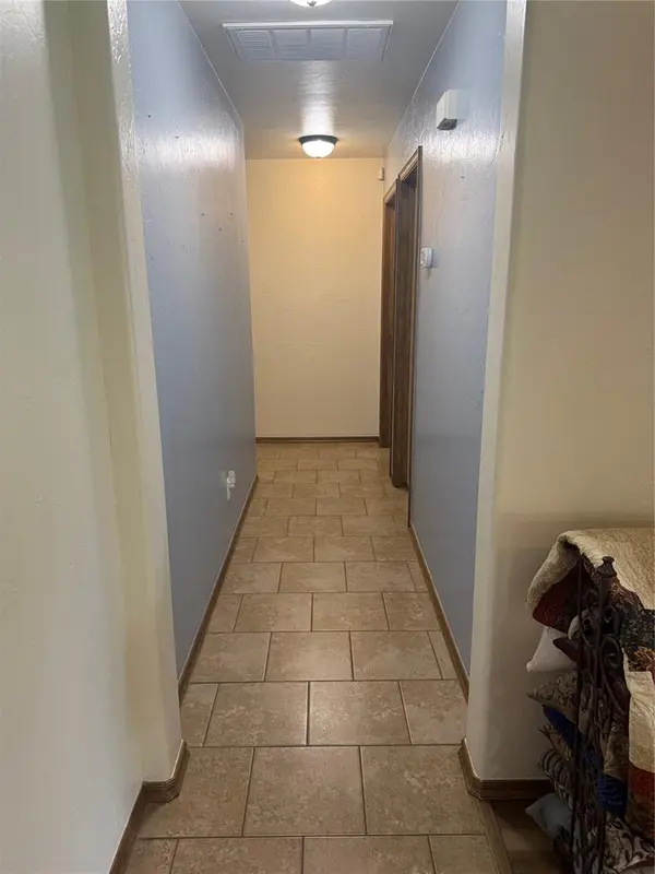 215 S Marion AVE, Hinton, OK 73047