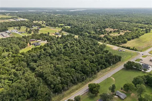 0 Oklahoma ST, Mcloud, OK 74851