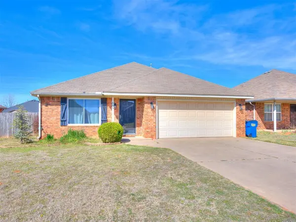 609 Linden LN, Mustang, OK 73064