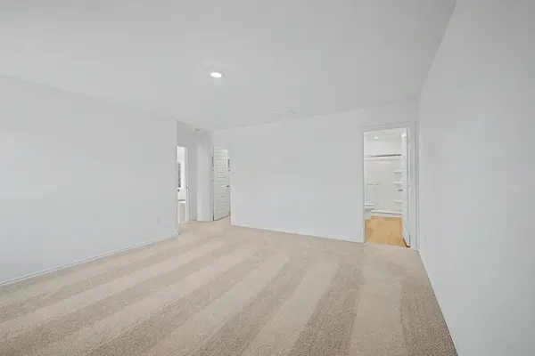 10041 SW 40th ST, Mustang, OK 73064
