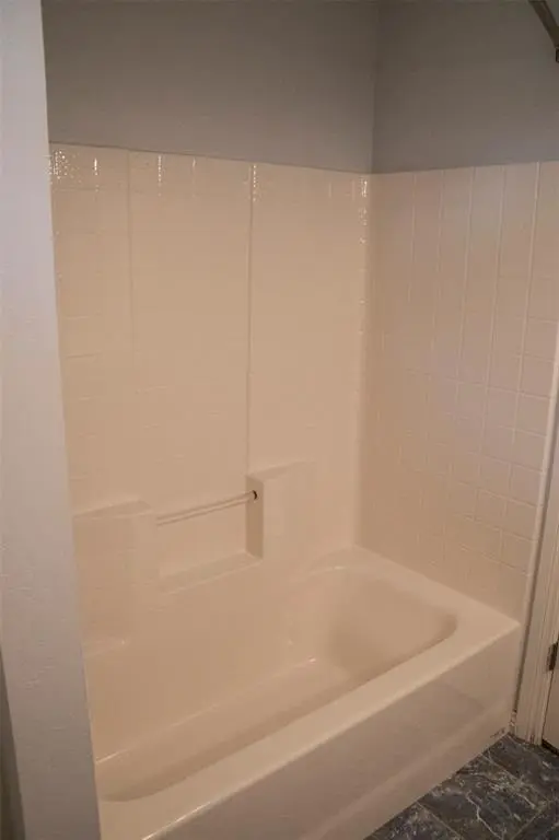 1507 Abbey RD, El Reno, OK 73036