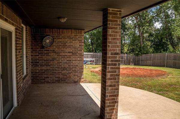 1507 Abbey RD, El Reno, OK 73036