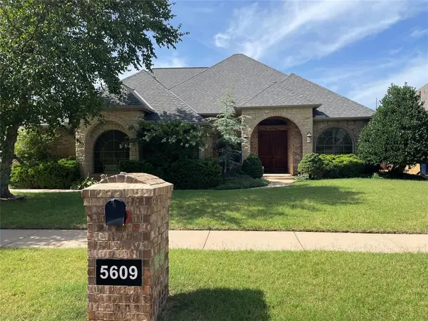 5609 NW 163rd TER, Edmond, OK 73013