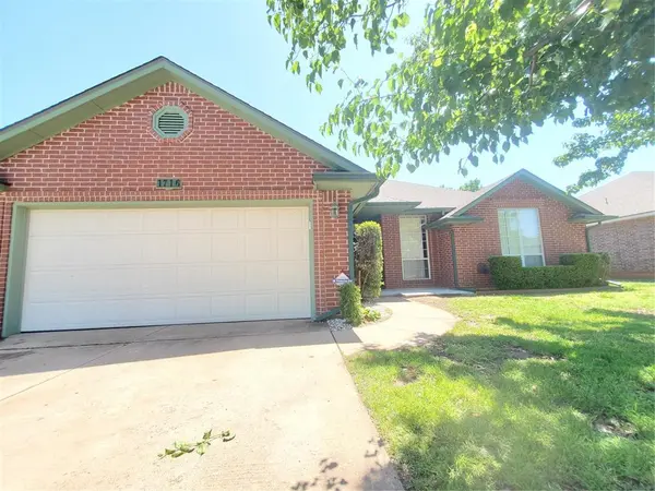 1716 NW 174th ST, Edmond, OK 73012