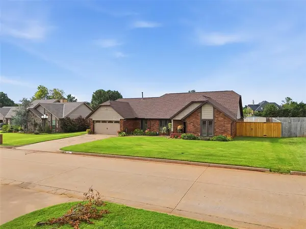 1203 Francis LN, Kingfisher, OK 73750