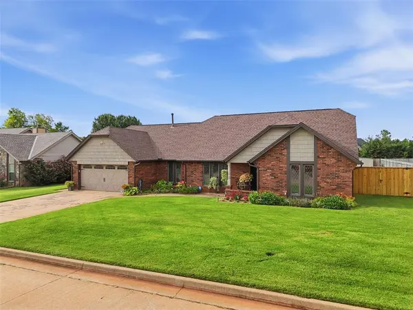 1203 Francis LN, Kingfisher, OK 73750