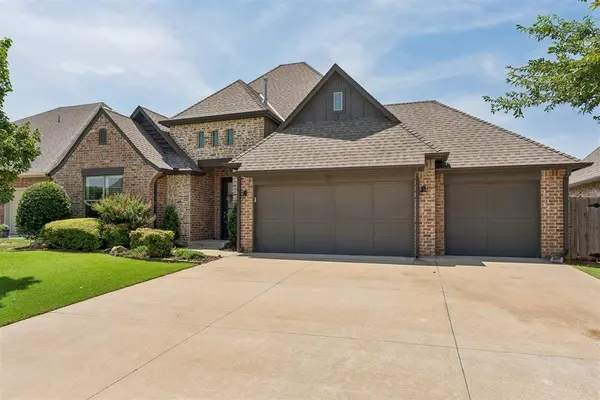 2408 Semillon WAY, Edmond, OK 73012
