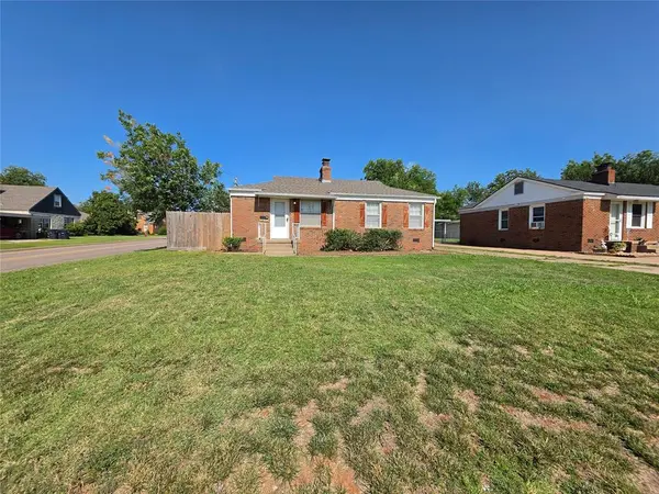 1945 N Park AVE, Shawnee, OK 74804