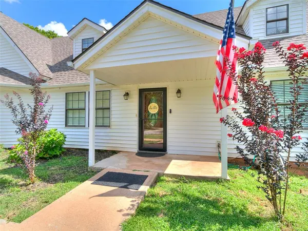 9100 Cedar TRL, Noble, OK 73068