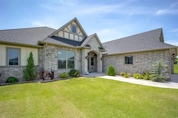 440 Megan LN, Blanchard, OK 73010