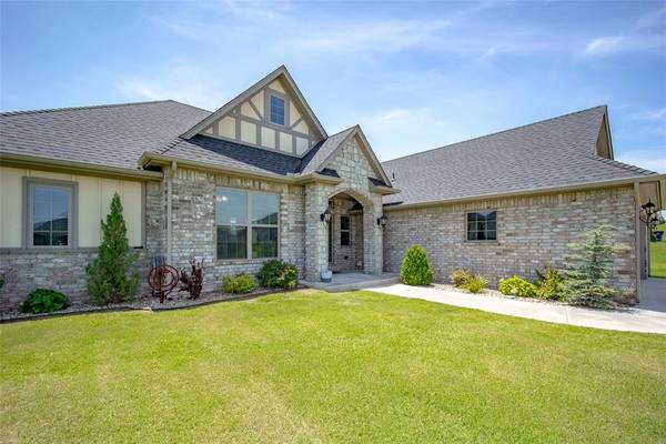 440 Megan LN, Blanchard, OK 73010