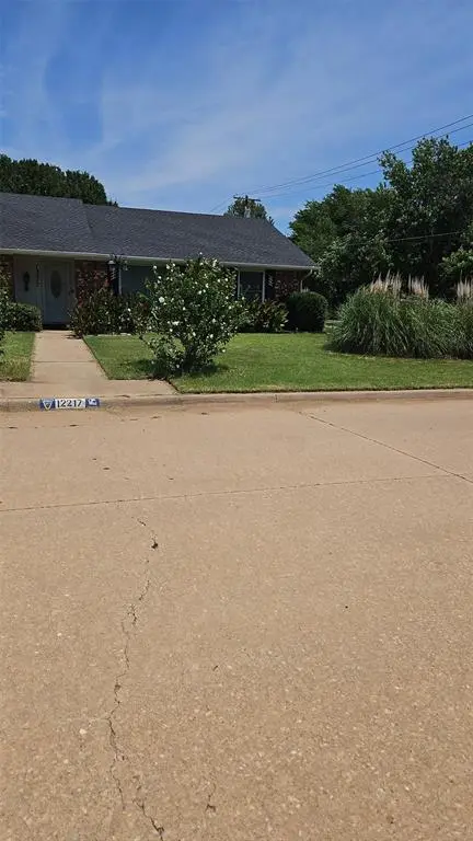 12217 Greystone TER, Oklahoma City, OK 73120