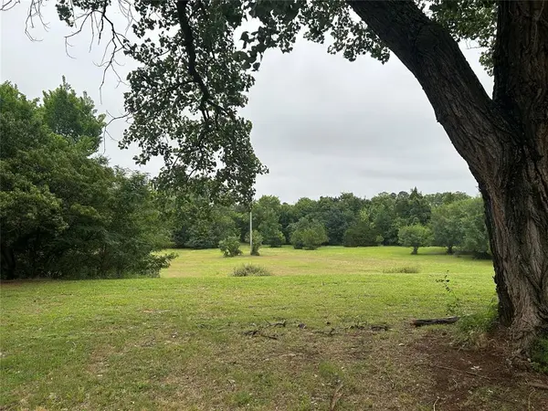 9905 Alameda DR, Norman, OK 73026