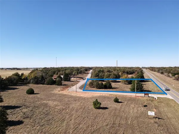 39 Wrangler RD, Blanchard, OK 73010