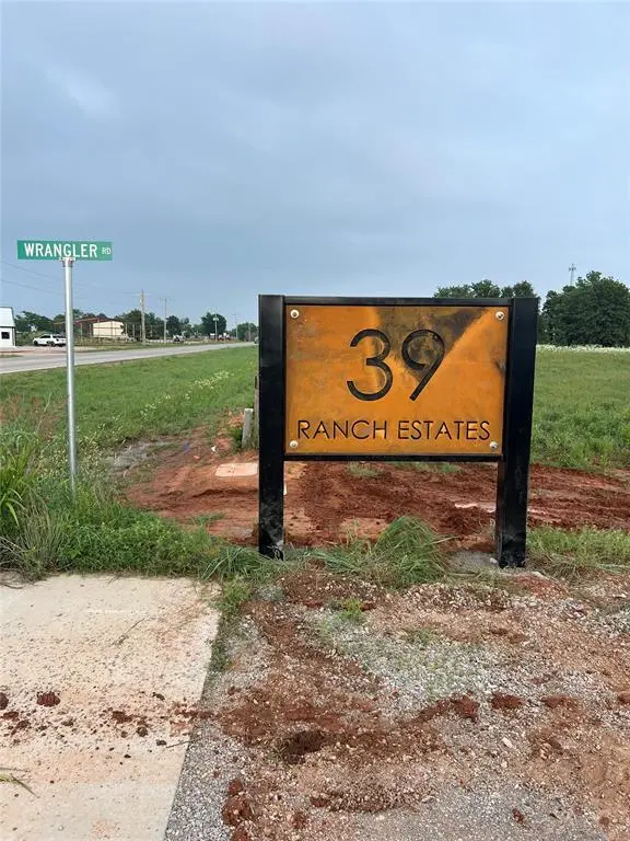 39 Wrangler RD, Blanchard, OK 73010