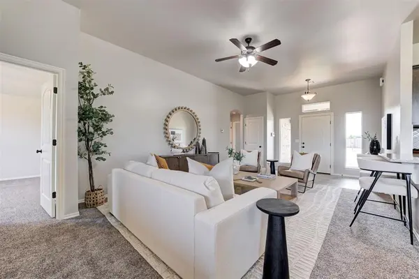 2300 Count Fleet WAY, Guthrie, OK 73044