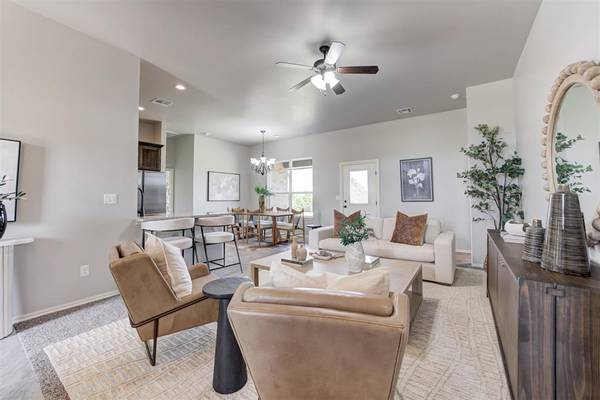 2300 Count Fleet WAY, Guthrie, OK 73044