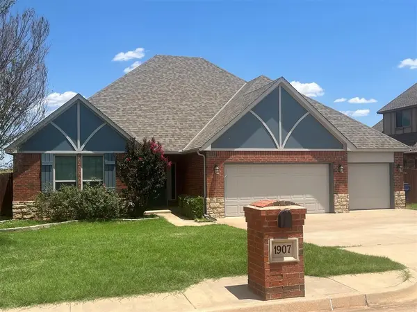 1907 Massey AVE, Kingfisher, OK 73750