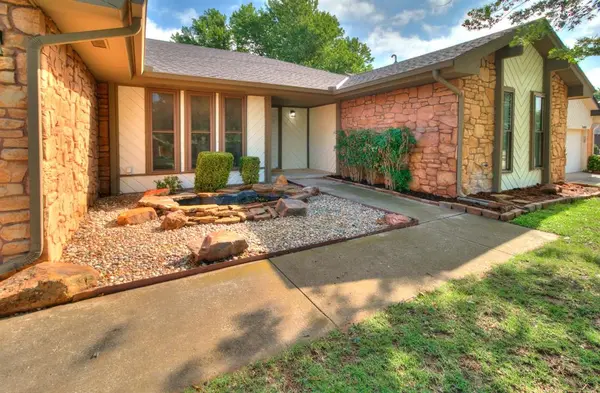 7413 NW 103rd ST, Oklahoma City, OK 73162