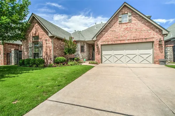 3541 Old Georgetowne RD, Edmond, OK 73013