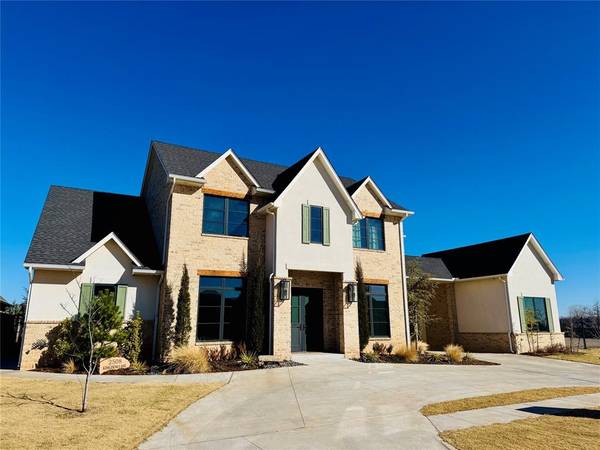 2508 Kingdom LN, Yukon, OK 73099