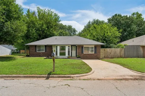 912 Mockingbird LN, Purcell, OK 73080