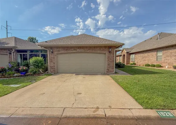 1928 NW 157th ST, Edmond, OK 73013