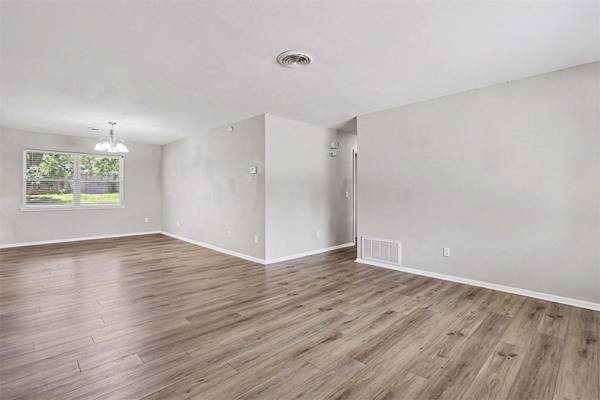 3320 Meadowbrook DR, Oklahoma City, OK 73110