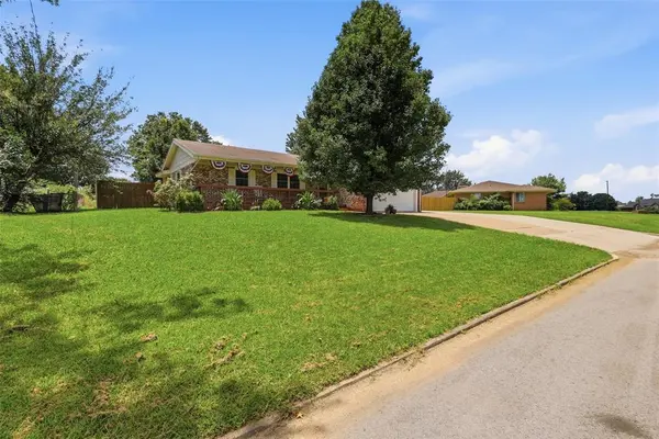 122 Sooner DR, Stroud, OK 74079