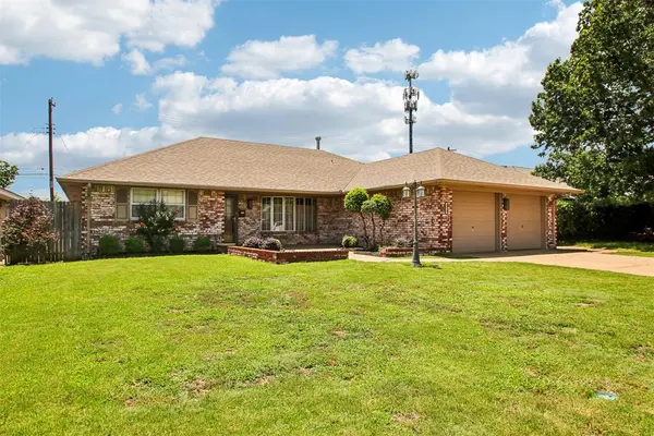 1212 SW 72nd ST, Oklahoma City, OK 73139