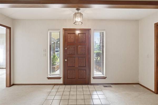 3703 Marked Tree DR, Edmond, OK 73013