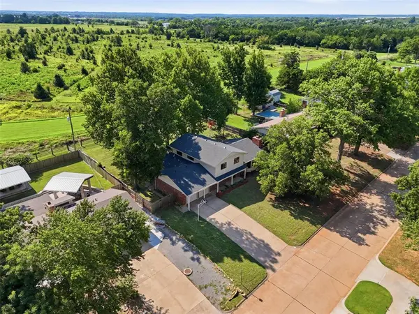 1124 N Lincoln ST, Stillwater, OK 74075