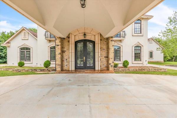 14000 Edmond Lake DR, Jones, OK 73049