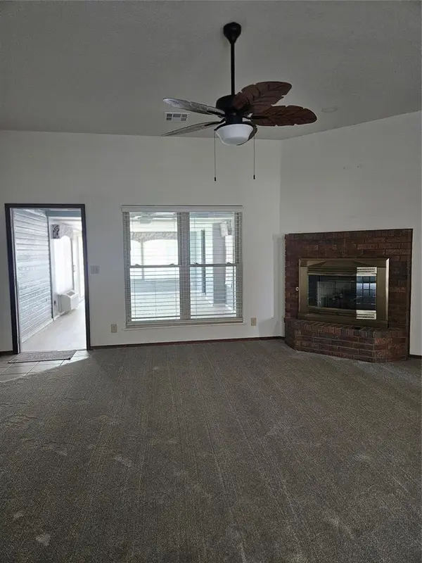 117 Meadows LN, Shawnee, OK 74804