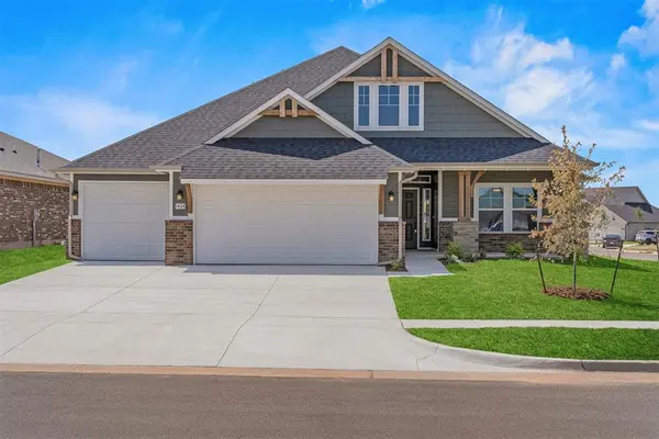 1424 SW 159th ST, Moore, OK 73170