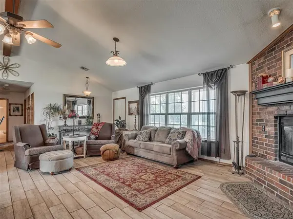 870756 S 3460 RD, Chandler, OK 74834