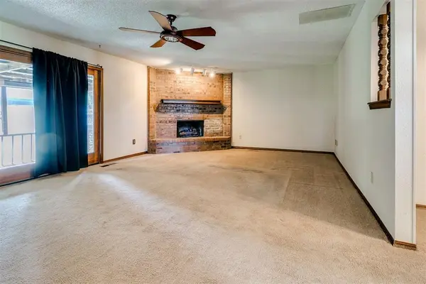 1013 S Morgan DR, Moore, OK 73160
