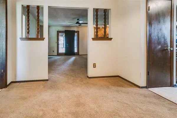1013 S Morgan DR, Moore, OK 73160