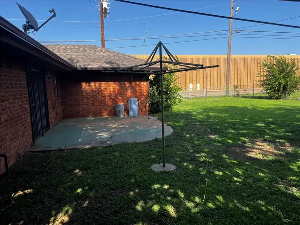 1936 NE 52ND ST, Oklahoma City, OK 73111